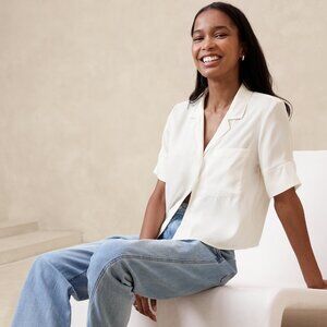 NWT Banana Republic Silky Cropped Shirt